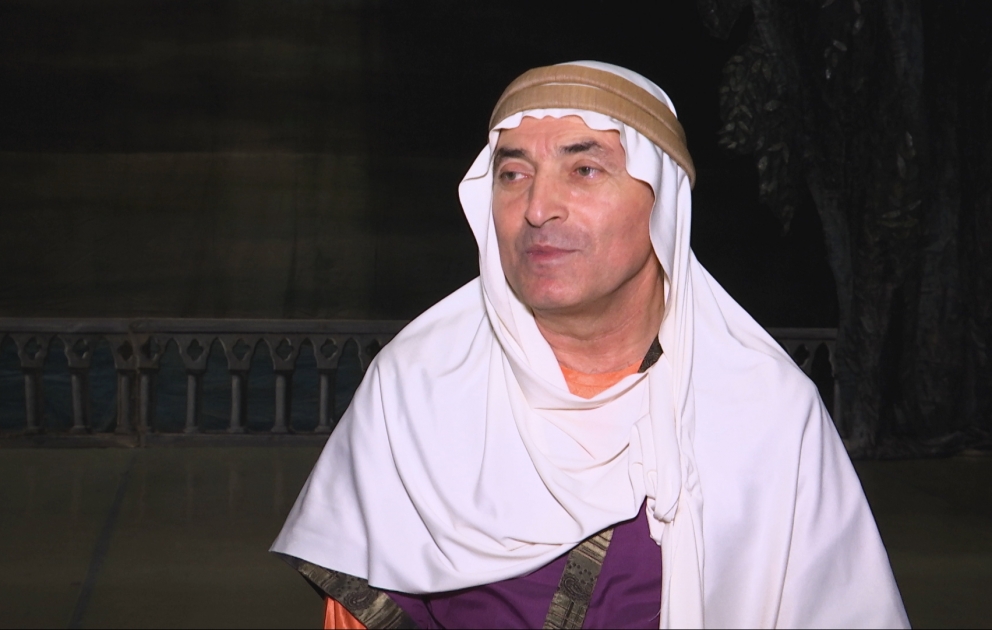 Mənsum İbrahimov: Bəzən məni “Məcnun” deyə çağırırlar - Opera səhnəsindən REPORTAJ