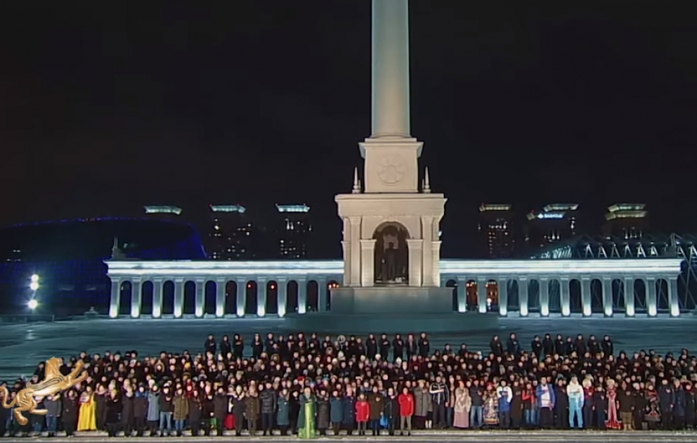 5 000 казахстанцев исполнили гимн страны. ТРК Президента опубликовал видео