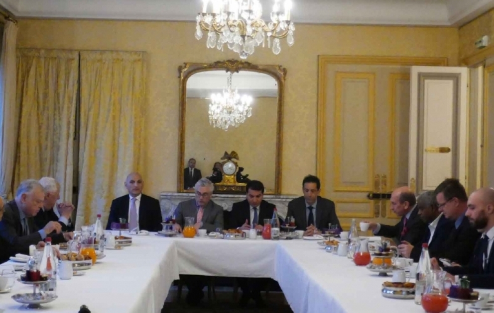 Fransa beyin mərkəzlərinin rəhbərləri Azərbaycanın xarici siyasəti və müasir inkişafı haqqında məlumatlandırılıb