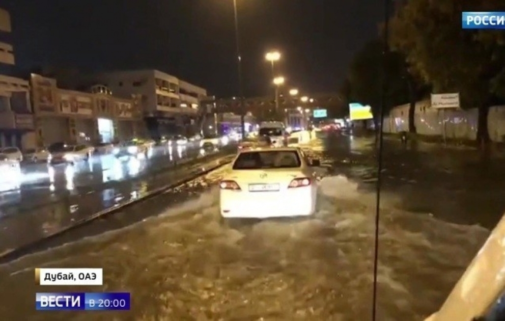 Dubayda son 27 ilin ən güclü yağışı yağıb