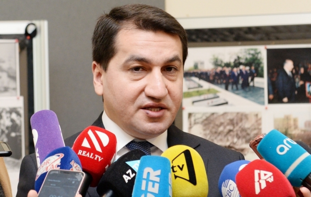 Hikmət Hacıyev: Aİ-nin Azərbaycanın ərazi bütövlüyü ilə bağlı ardıcıl mövqeyini yüksək qiymətləndiririk