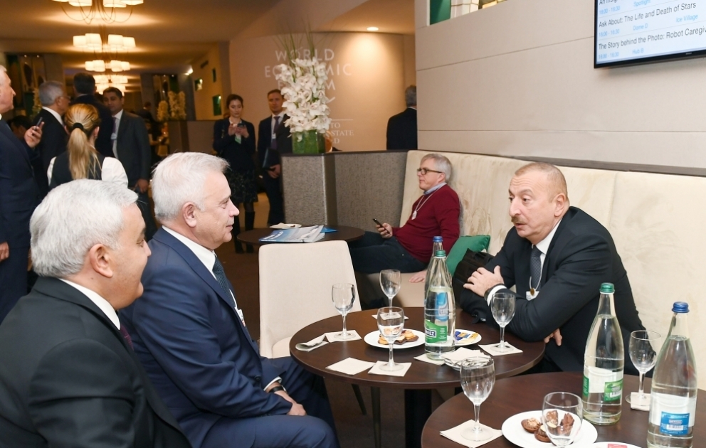 Azərbaycanın “Naxçıvan” və “Qoşadaş” yataqlarının Rusiyanın “LUKOIL” şirkəti ilə birgə işlənilməsi barədə qərar qəbul olunub