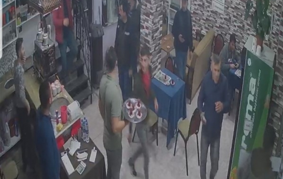 Türkiyədə baş verən 5.4 bal gücündə zəlzələ kameralara belə düşdü