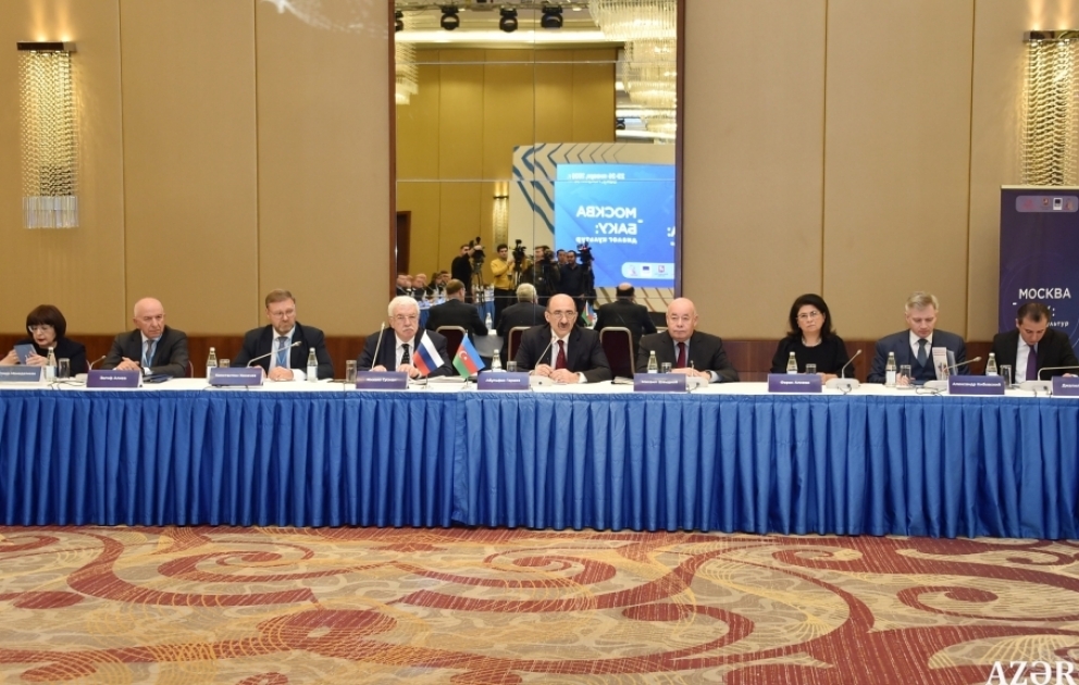Round-Table-Konferenz “Baku-Moskau: Dialog der Kulturen“