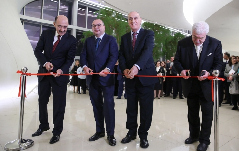 “They are beloved in Baku and Moscow” photo exhibition opens at Heydar Aliyev Center