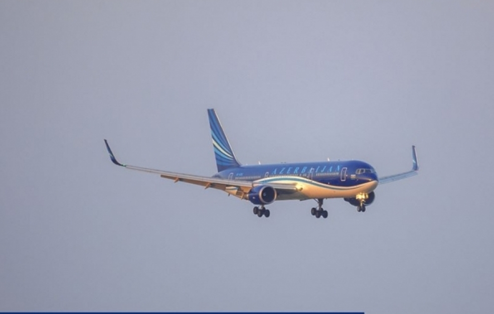 AZAL stoppt vorübergehend Flüge nach China