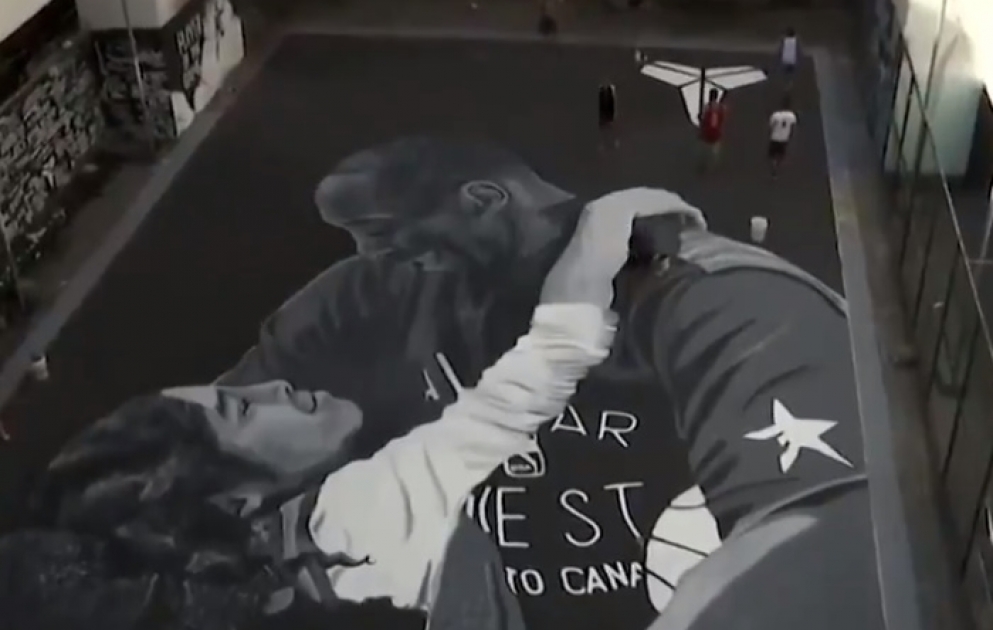 HONORED WORLDWIDE: In the Philippines, fans are paying tribute to Kobe Bryant