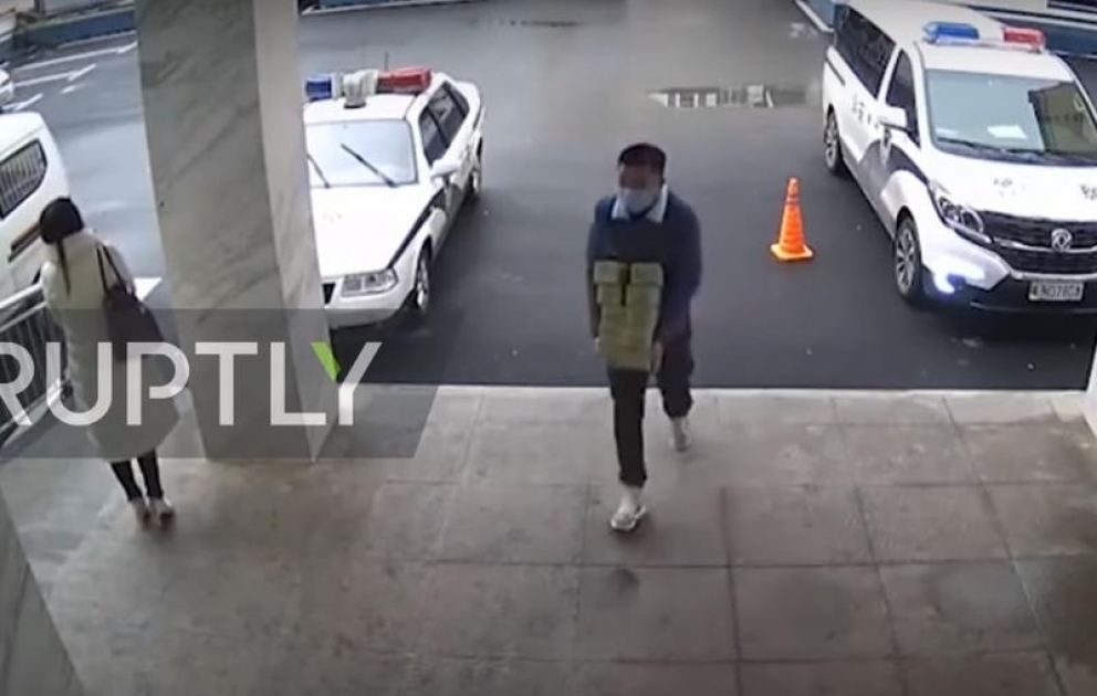 Stranger leaves 500 face masks at police station in China before running away