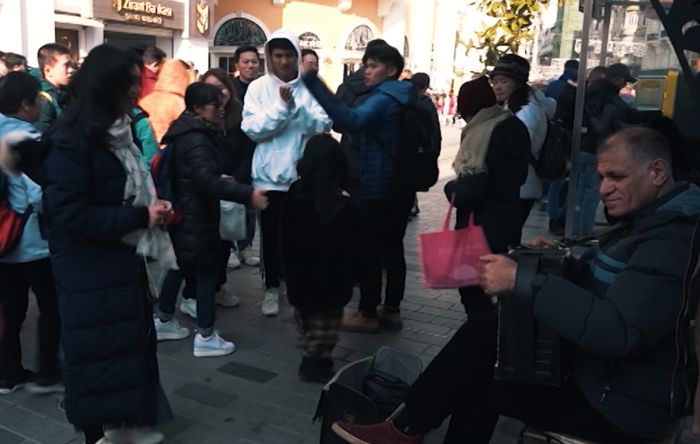 İstanbulda Azərbaycan musiqisini tanıdan həmyerlimiz