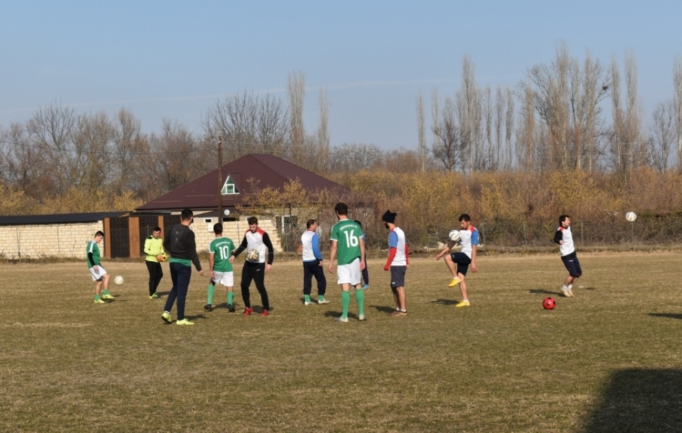 Həm futbol klubunun təsisçisi, həm məşqçisi, həm də oyunçusudur – Qusardan REPORTAJ