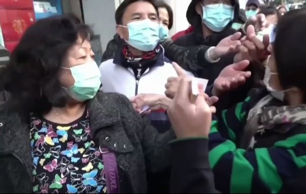 People queued outside HongKong pharmacy waiting to buy face masks amid coronavirus outbreak