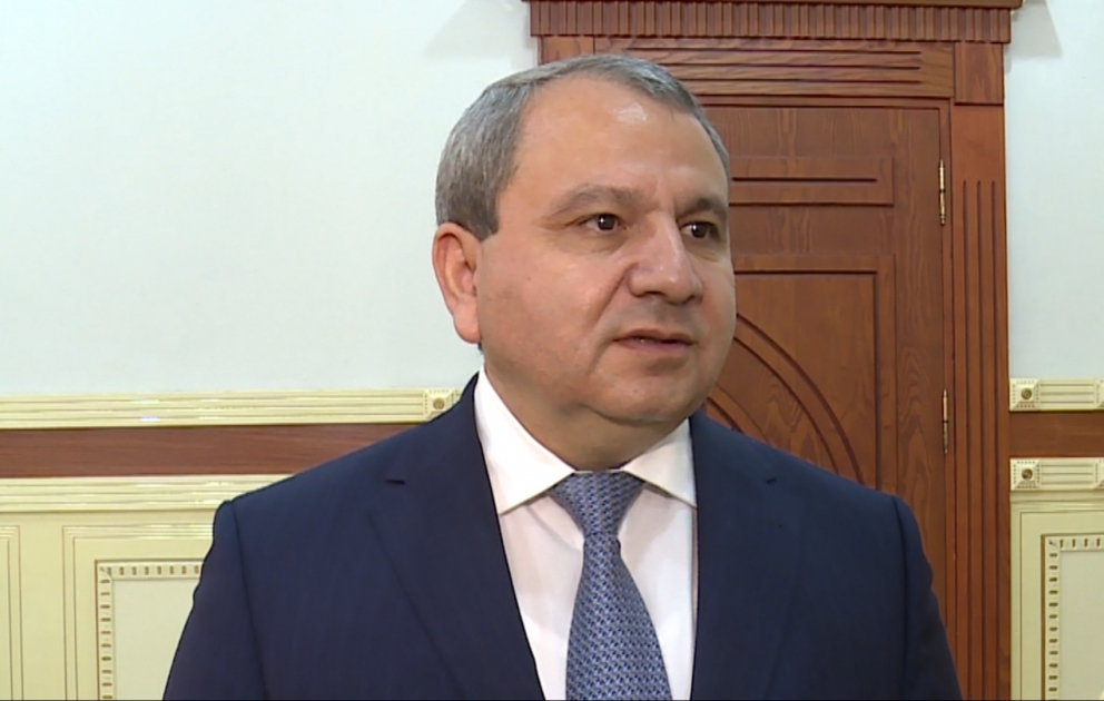 Abayın türk dünyasının tanınmasında böyük rolu olub