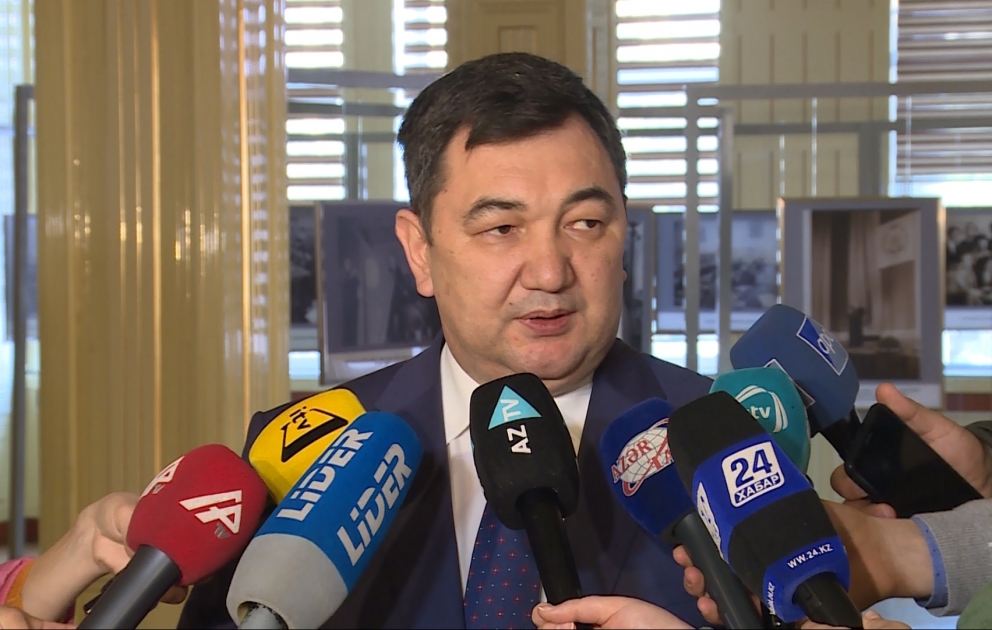 Darxan Kıdırali: Bizim məqsədimiz görkəmli şəxsiyyətlərimizi bütün dünyaya tanıtmaqdır