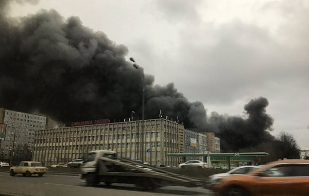 В центре Санкт-Петербурга горит издательство «Лениздат»