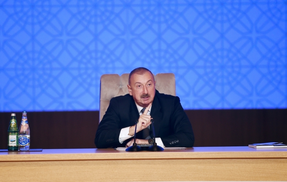 Prezident İlham Əliyev: Bizim 8 saatlıq iş günümüz var. Heç kim ondan artıq işləməməlidir.