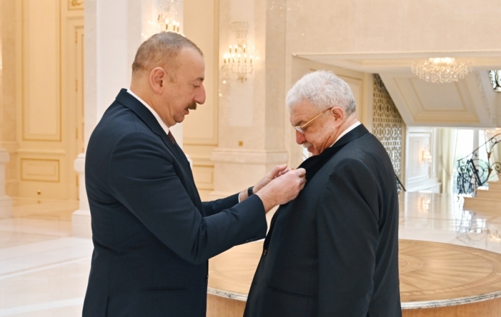 President Ilham Aliyev presented "Sharaf" Order to Mikhail Gusman