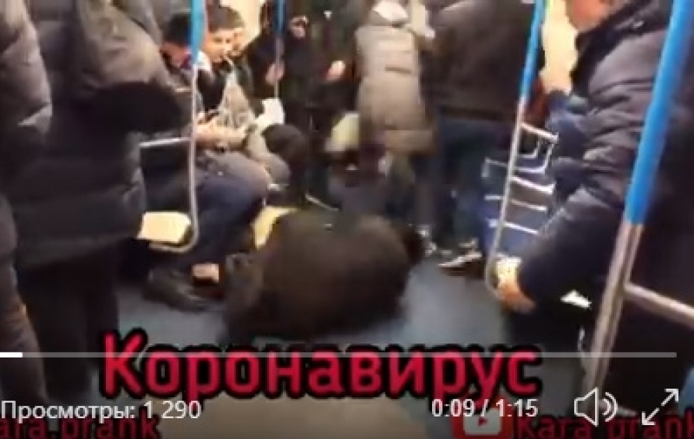 Moskva metrosunda koronavirusla bağlı uğursuz zarafat - Blogger üzr istədi