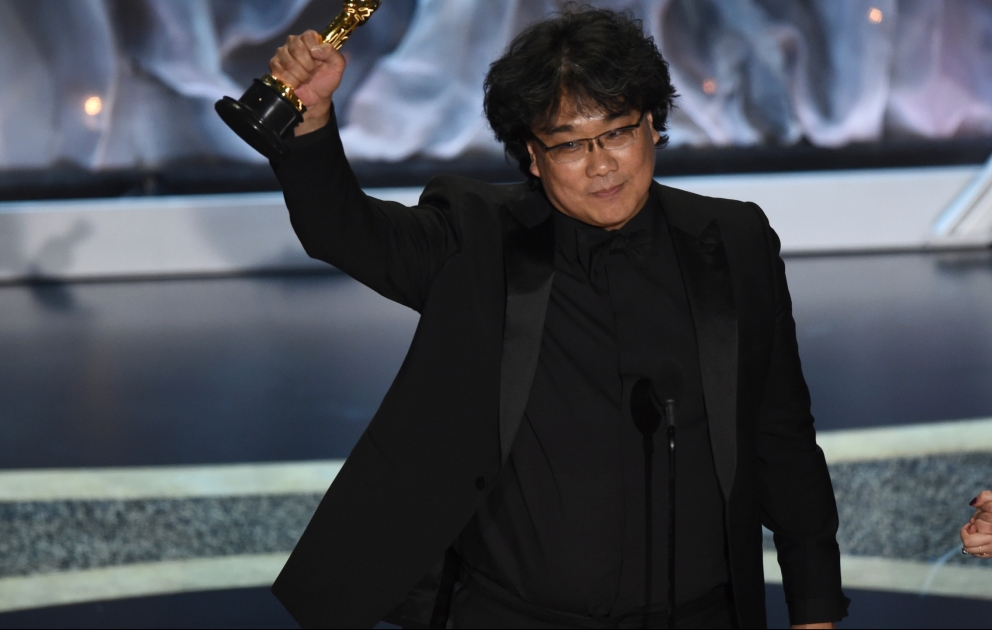 ‘Parasite’ pulls off Oscar upset, winning four Academy Awards