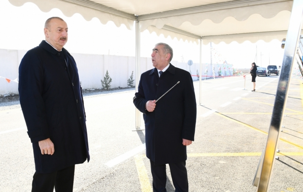 Президент Ильхам Алиев принял участие в открытии после реконструкции автомобильной дороги Пирили-Мурадхан-Сор-Сор