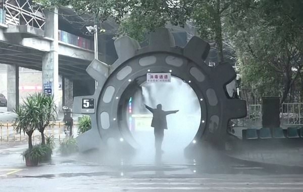 La Chine essaie constamment d'empêcher la propagation du virus Corona très dangereux