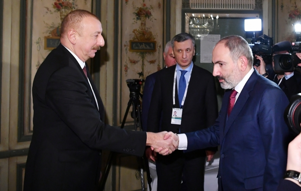 Treffen zwischen Präsident Ilham Aliyev und dem armenischen Premierminister Nikol Paschinjan