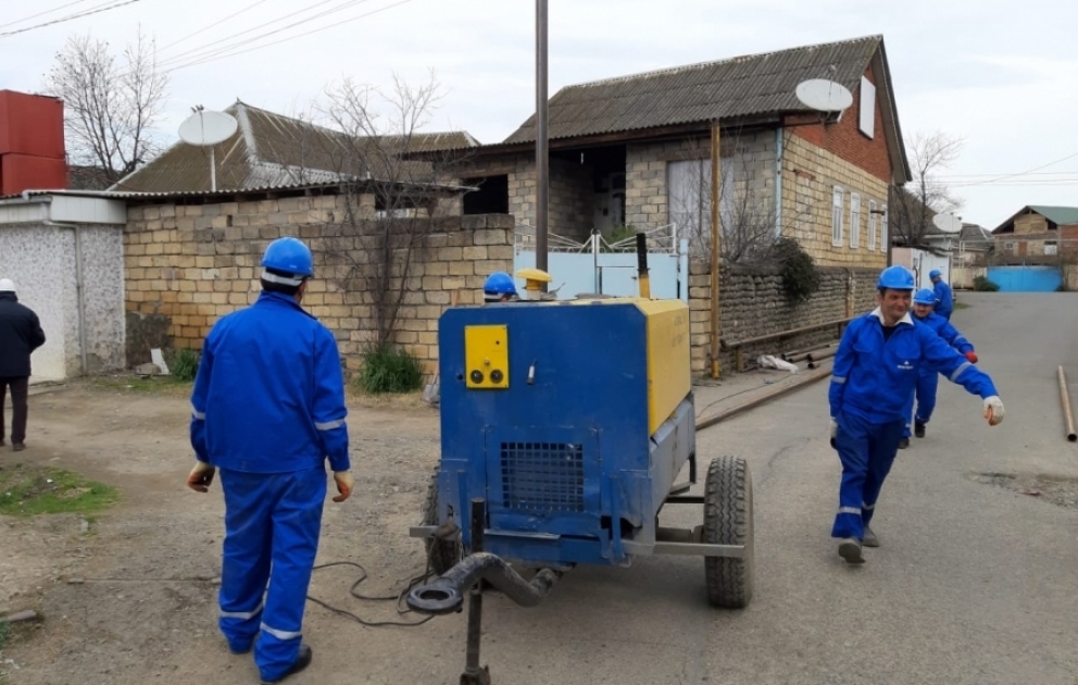 Kənd və qəsəbələrin qazlaşdırılması davam edir