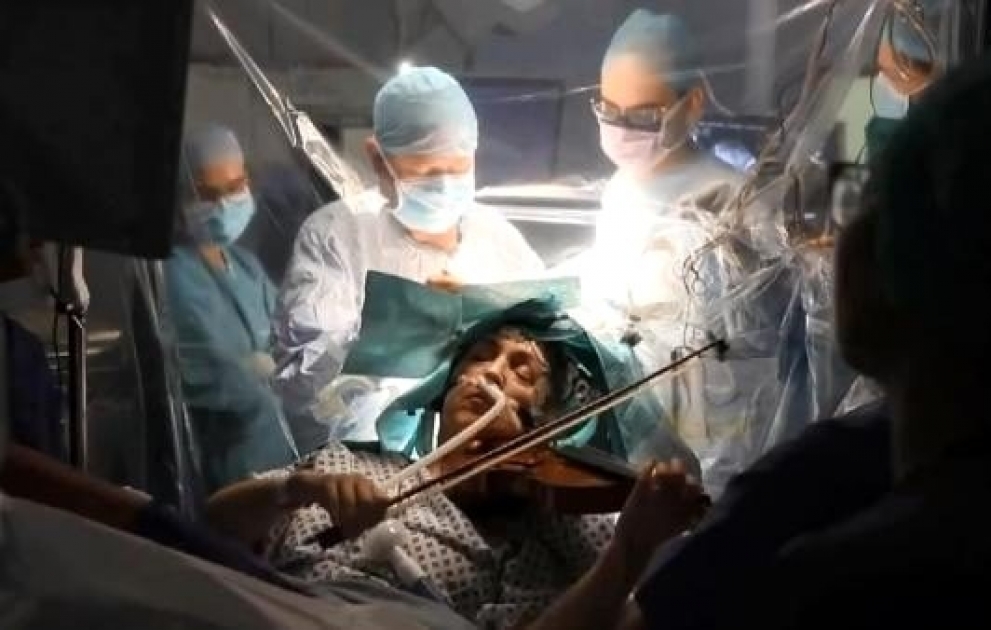 Surgical feat: Brain tumour removed while patient plays violin