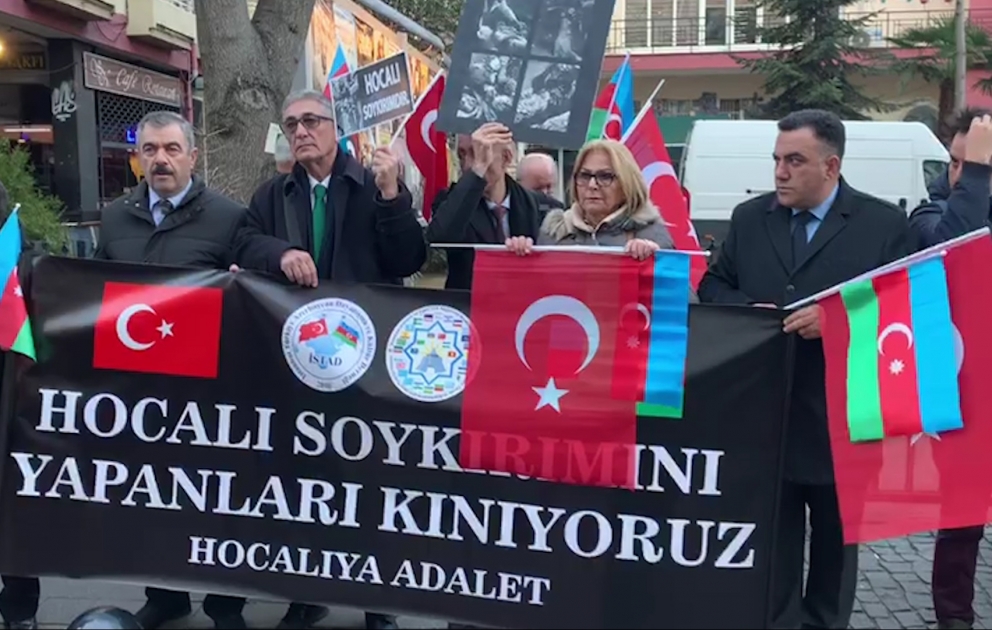 Xocalı soyqırımının 28-ci ildönümü ilə əlaqədar İstanbulda yürüş keçirilir