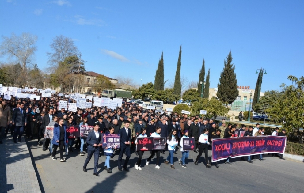Xocalı soyqırımının ildönümü ilə bağlı keçirilən yürüşdə minlərlə tərtərli iştirak edib