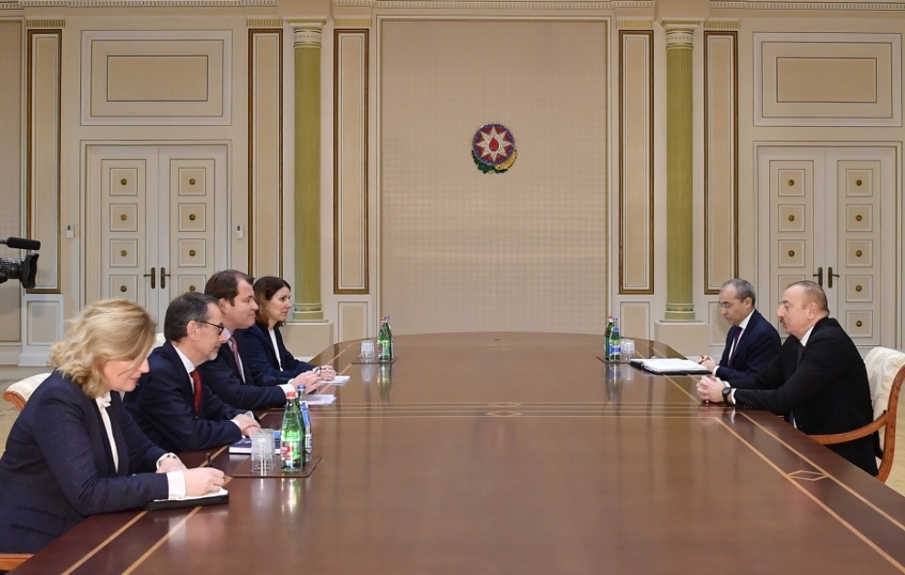 Президент Ильхам Алиев принял делегацию Европейского банка реконструкции и развития