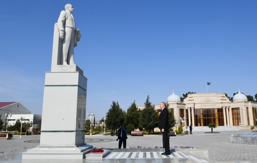 Prezident İlham Əliyev Goranboy rayonuna səfərə gəlib