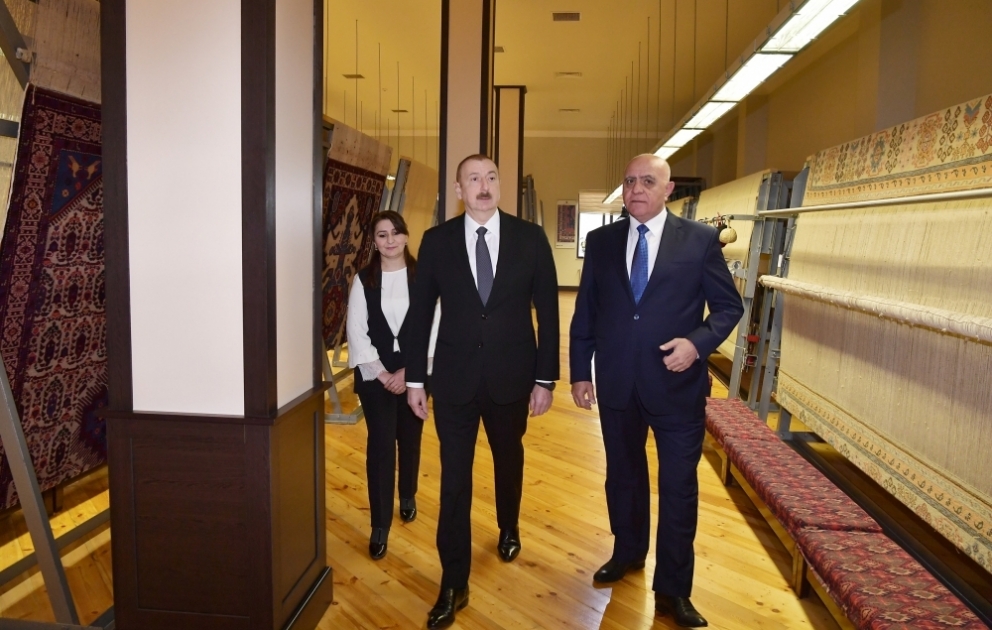 Prezident İlham Əliyev “Azərxalça” ASC-nin Ağstafa filialının fəaliyyəti ilə tanış olub