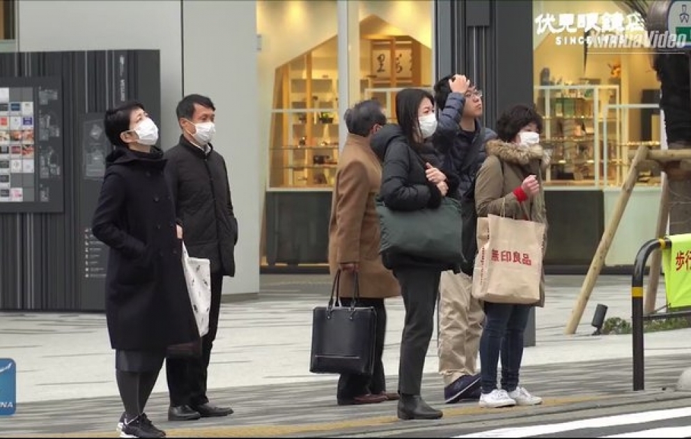 China offers help to coronavirus-hit Japan and South Korea