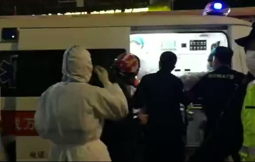 Çində uçan binadan ana və 10 yaşlı oğlu 52 saat sonra xilas edildi