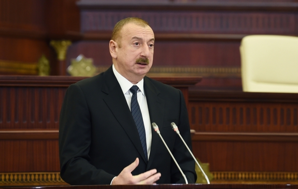 Altıncı çağırış Azərbaycan Respublikası Milli Məclisinin ilk iclası keçirilib