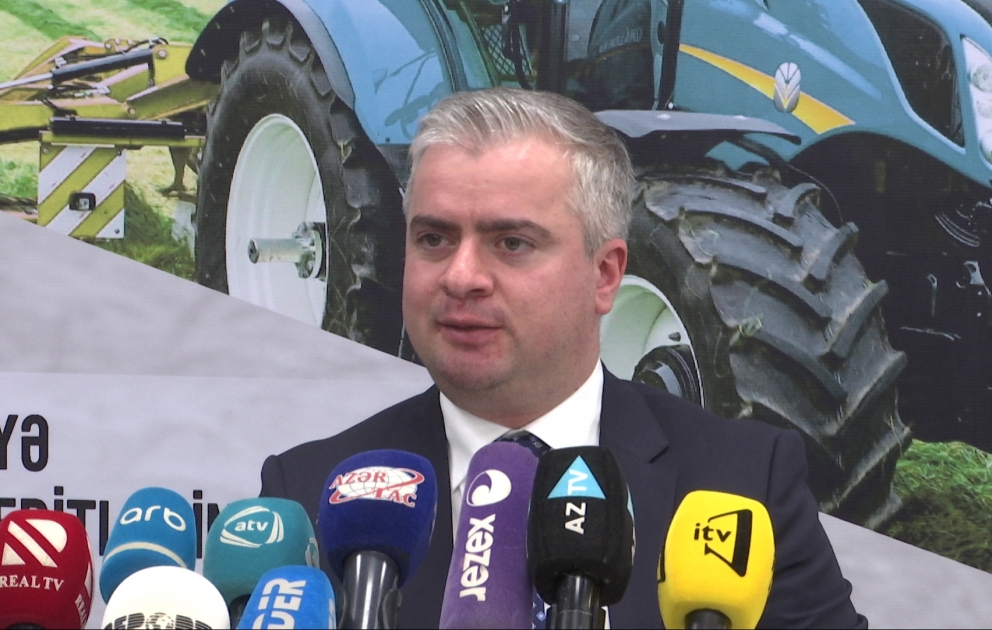 75 milyon manatlıq vəsait 180 min fermerin kart hesablarına köçürülüb