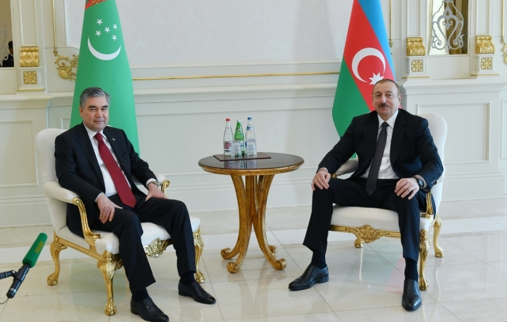 President Ilham Aliyev and President Gurbanguly Berdimuhamedov held one-on-one meeting