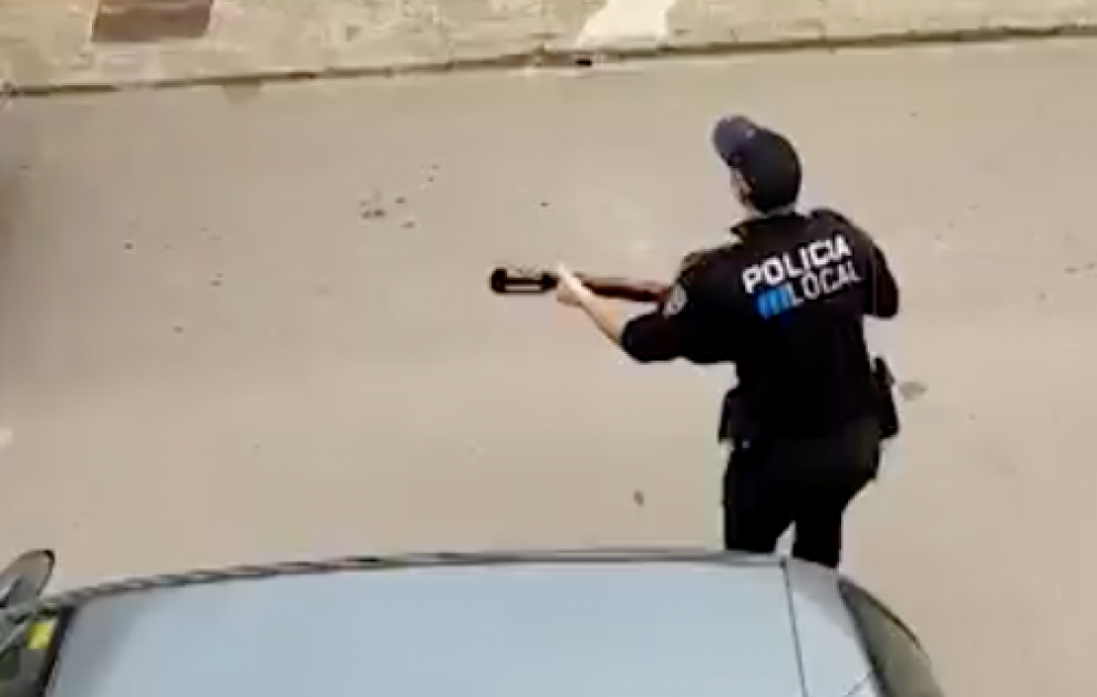 İspaniya polisindən karantində olan vətəndaşlara stimul
