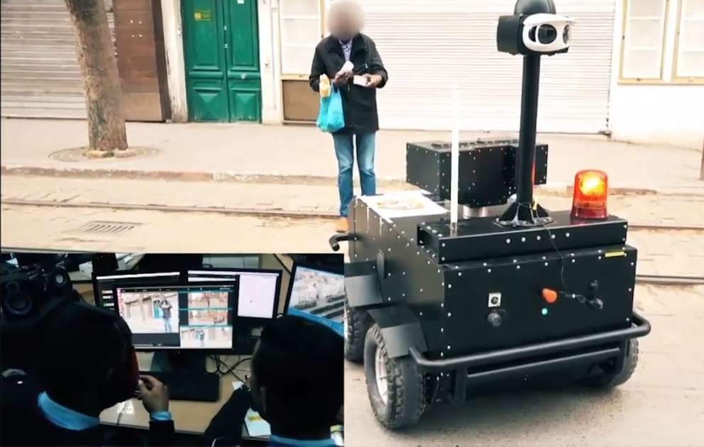 Tunesische Polizei überwacht Corona-Ausgangsbeschränkungen mit Roboter