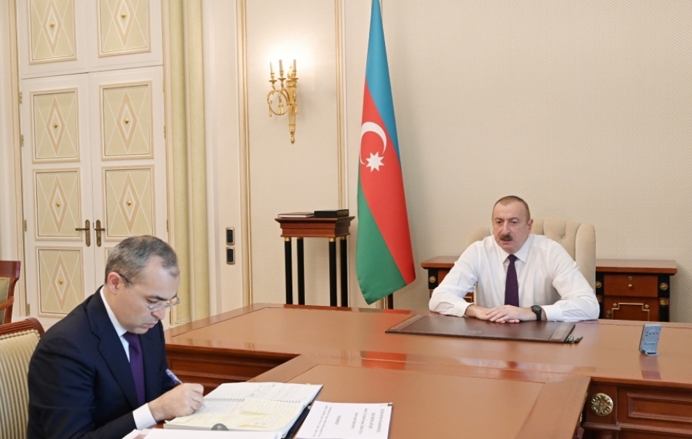 Президент Ильхам Алиев принял министра экономики