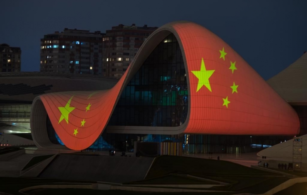 Unterstützung durch das Heydar Aliyev Center für die Länder, in denen sich COVID-19 weit ausgebreitet hat