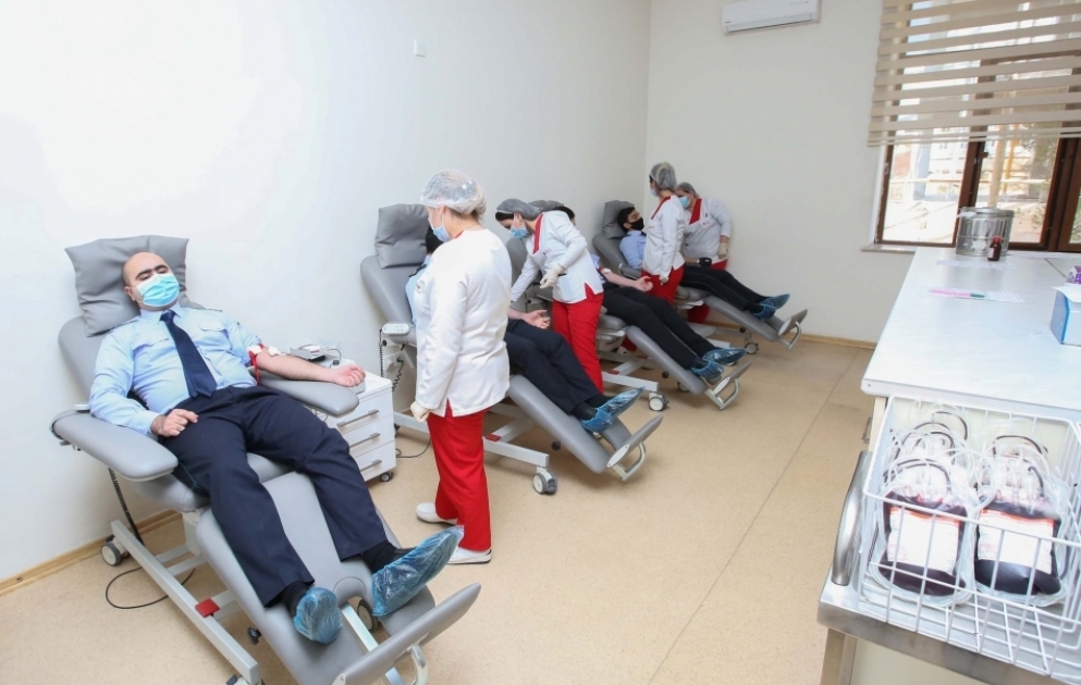Gömrükçülər qanvermə aksiyasında iştirak ediblər
