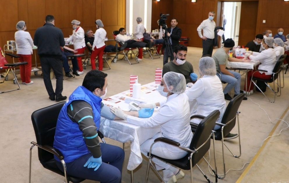 New Azerbaijan Party holds blood donation campaign