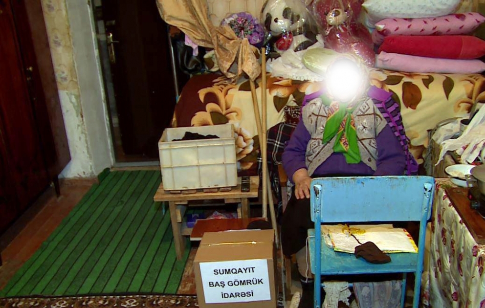 Sumqayıt Baş Gömrük İdarəsinin əməkdaşları aztəminatlı ailələrə yardım ediblər