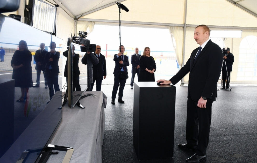 Le président Ilham Aliyev participe à l'inauguration du gazoduc construit pour approvisionner Soumgaït