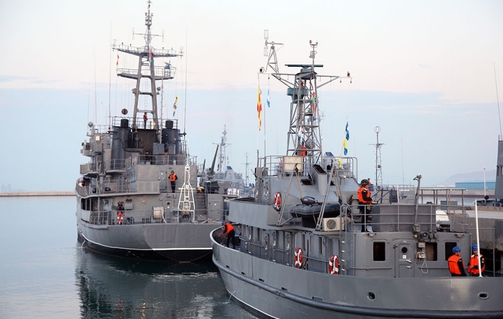Les forces navales azerbaïdjanaises ont entamé des exercices tactiques