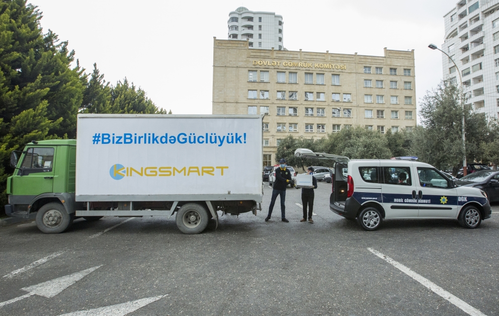 Dövlət Gömrük Komitəsinin mərkəzi aparatı aztəminatlı ailələrə yardım ediblər