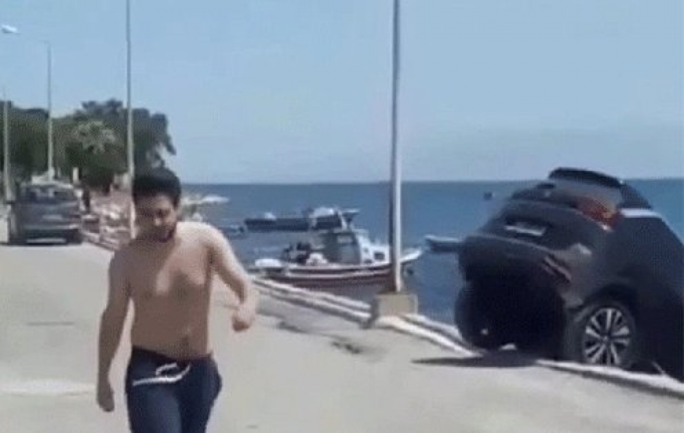 Kirayəyə götürdüyü cipi dənizə atdı