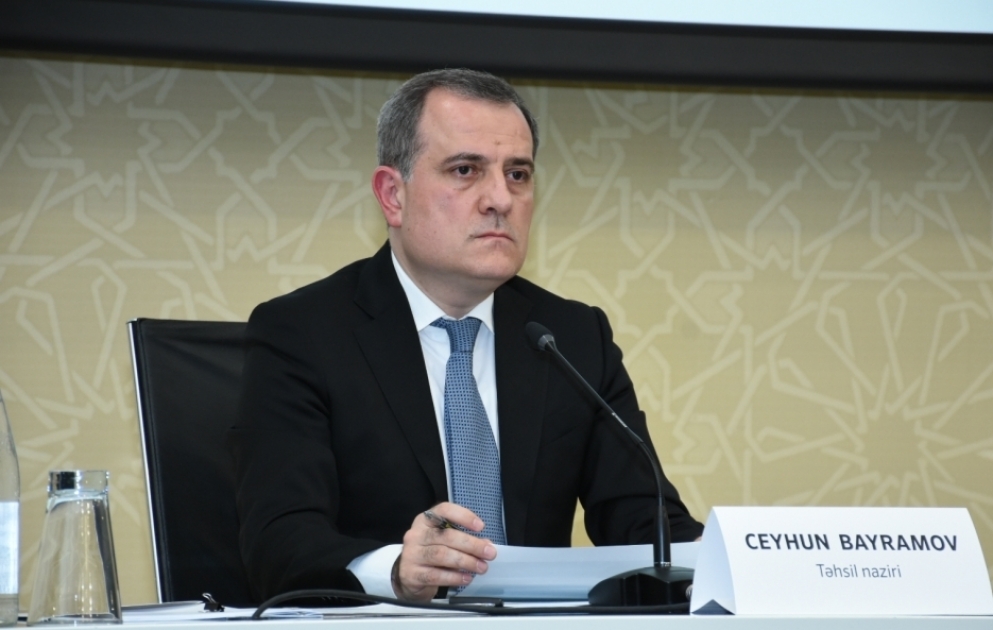 Ali məktəblərdə yay imtahan sessiyası iyun-iyul ayları ərzində nəzərdə tutulur