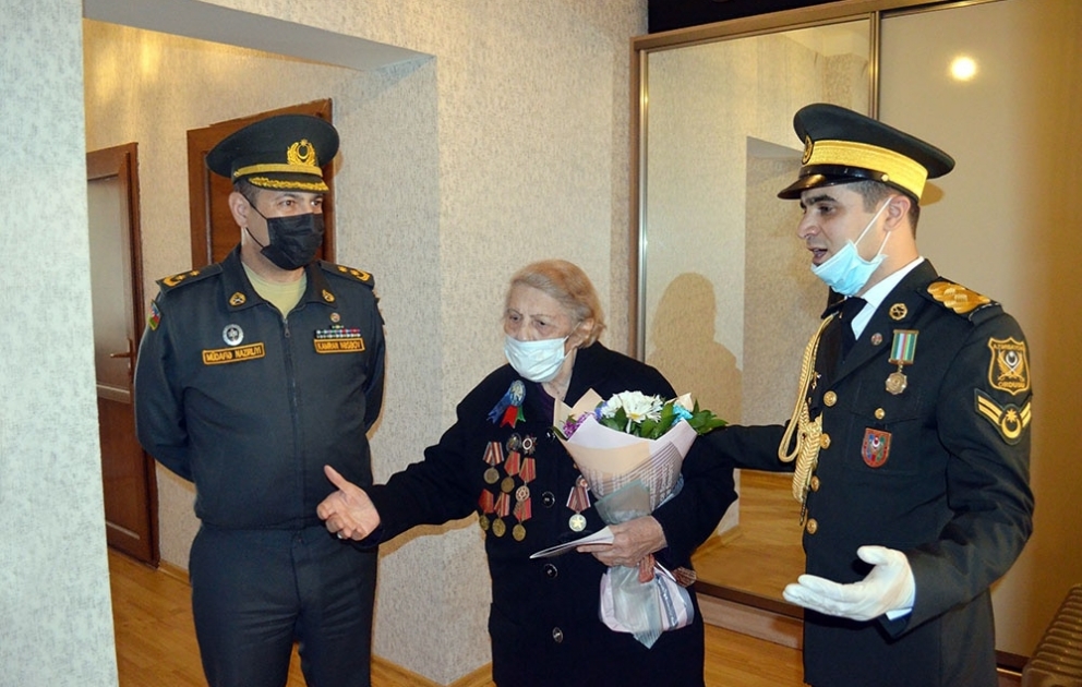 Servicemen visited veterans of the Great Patriotic War